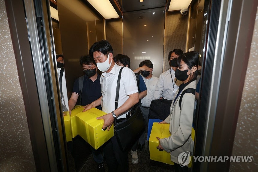 준스톤 자택 압색 종료2