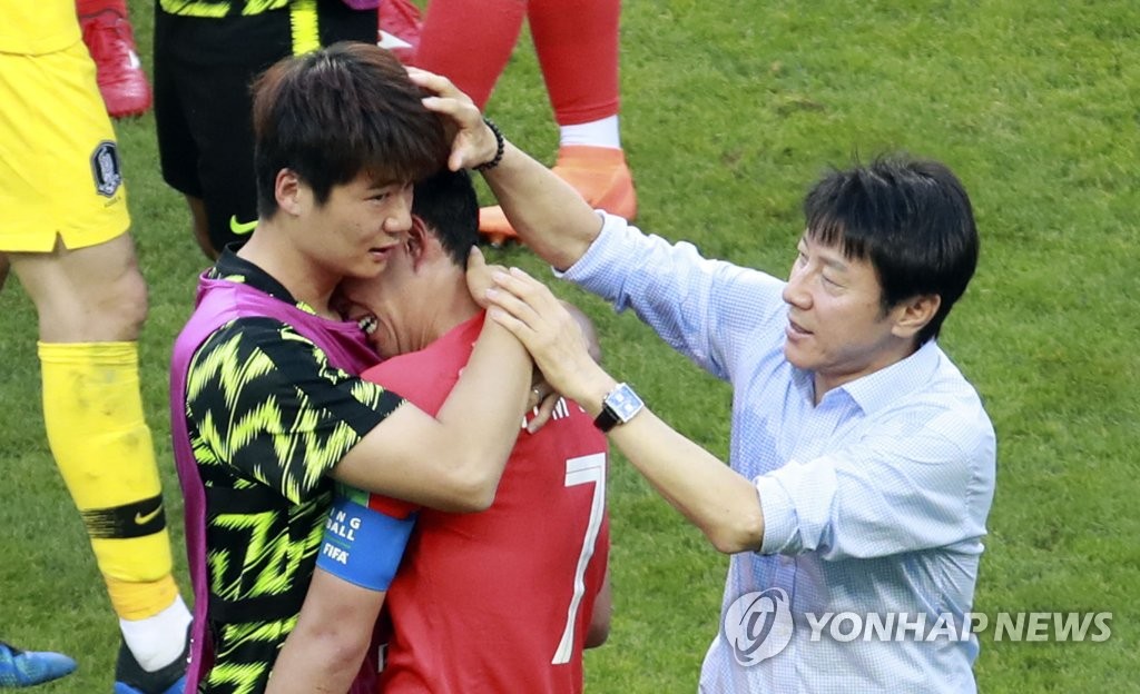 <b>울산</b> 새 사령탑에 <b>신태용</b> <b>감독</b> 선임…13년 만에 K리그 복귀