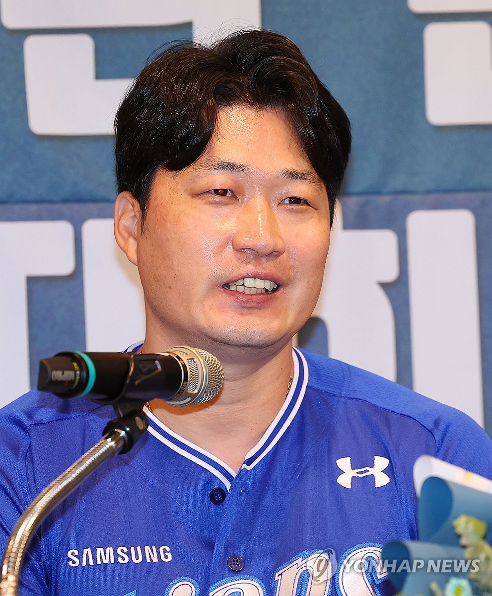 <b>오승환 은퇴 기자회견</b>
