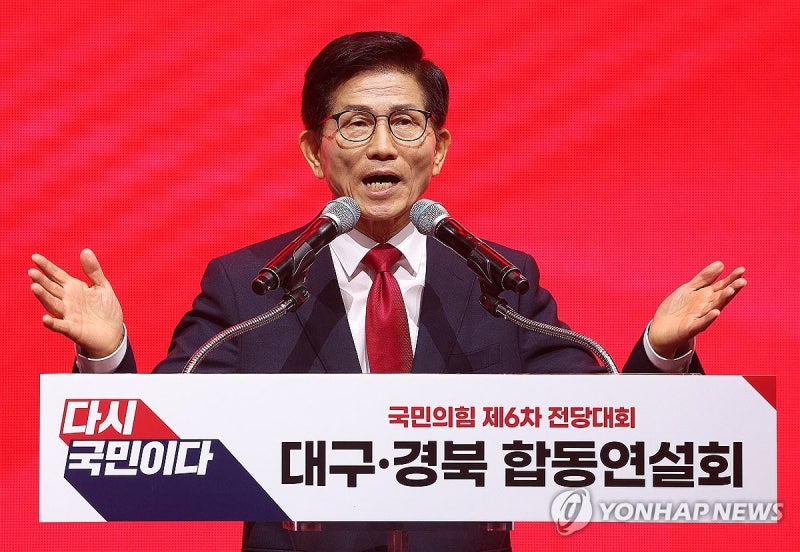 김문수 "<b>조경태</b>, 편향된 <b>특검</b>에 <b>동조</b>…정치적 결단해 갈길 가라"