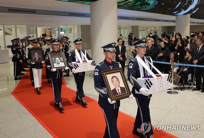 국가보훈부, 국외 안장 <b>독립유공자 유해 영접</b>식