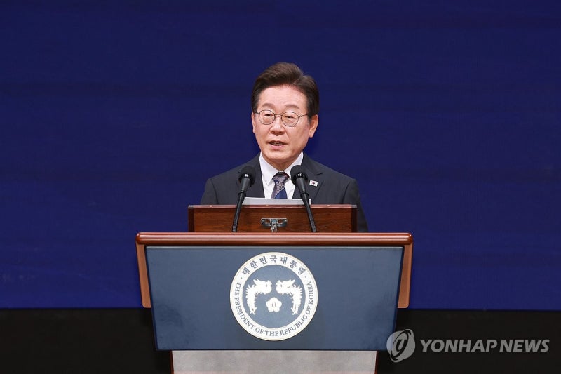 李대통령 <b>광복절</b> 경축사는 '남북 신뢰회복·미래지향 한일협력'