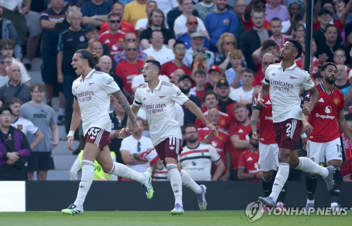 <b>아스널</b>, EPL 개막전서 '슈팅 22개' <b>맨유</b>에 1-0 승리