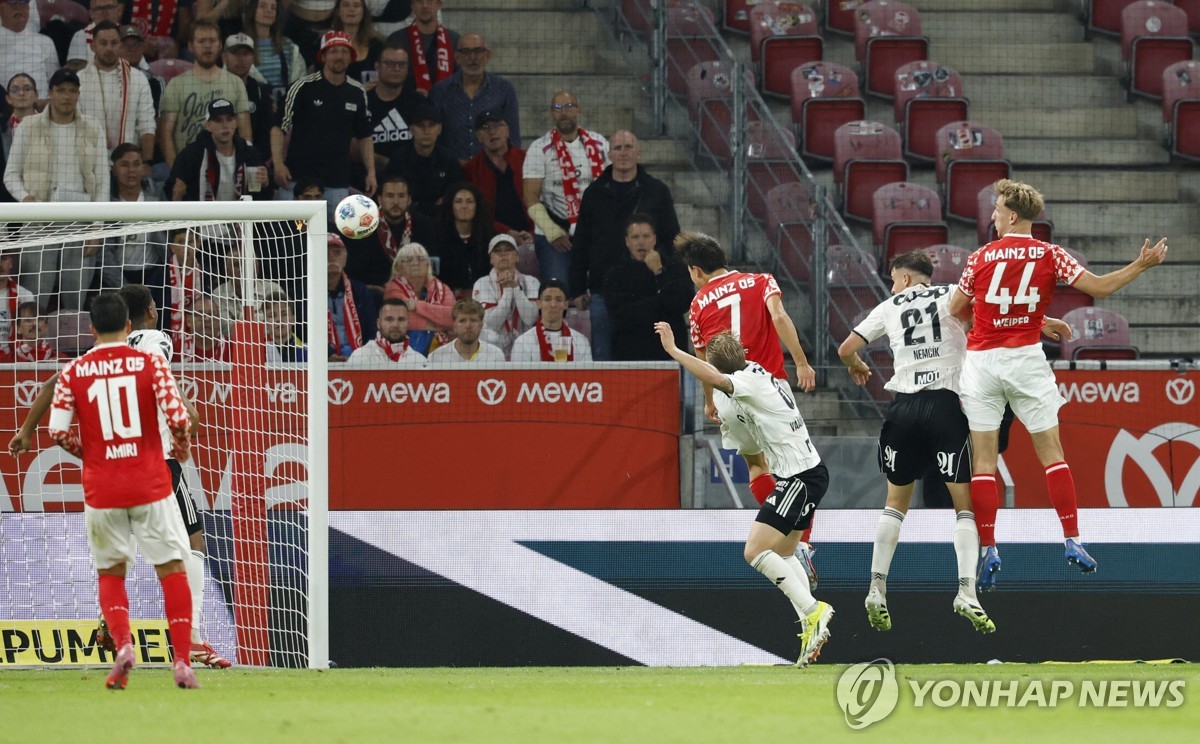 '<b>이재성</b> 헤딩골' 마인츠, 로센보르그 꺾고 <b>UECL 본선</b> 진출