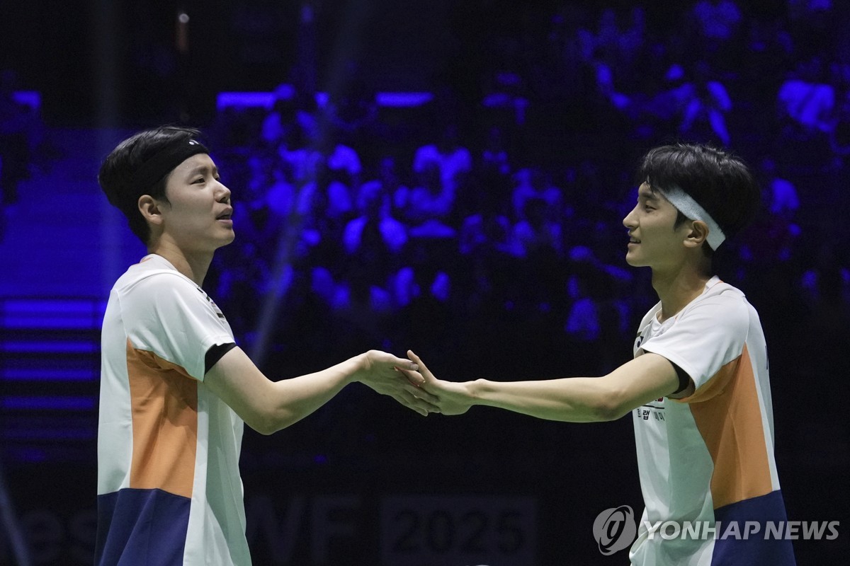 배드민턴 세계랭킹 1위 <b>김원호</b>·<b>서승재</b>, 세계선수권 <b>우승</b> 쾌거