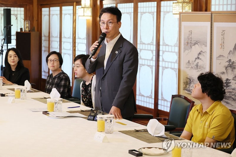 <b>김민석</b> 총리, <b>발달장애인 가족</b> 공관<b>초청</b> 행사 인사말