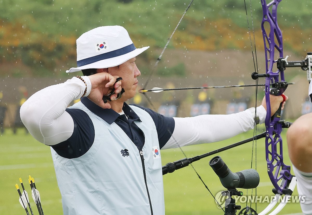 <b>양궁</b> 컴파운드 최용희, <b>광주 세계</b><b>선수권</b> 개인전 홀로 16강 진출