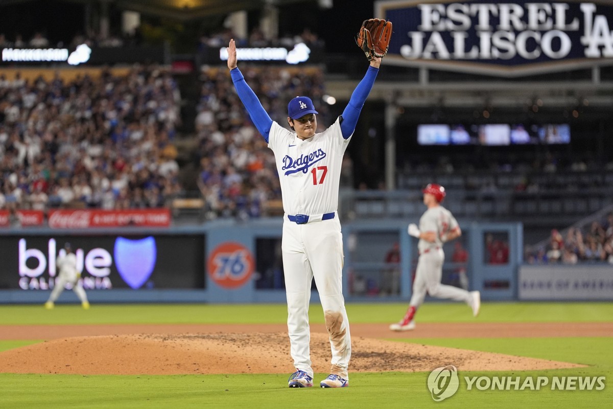 <b>오타니</b>, 투수로 5이닝 노히터·타자로 시즌 <b>50홈런</b>…김혜성 결장