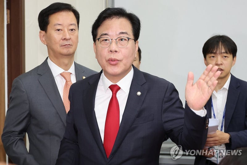 <b>송언석</b> '<b>노상원 수첩</b>대로' <b>발언</b> 인정…"본의 아니게 발생, 유감"