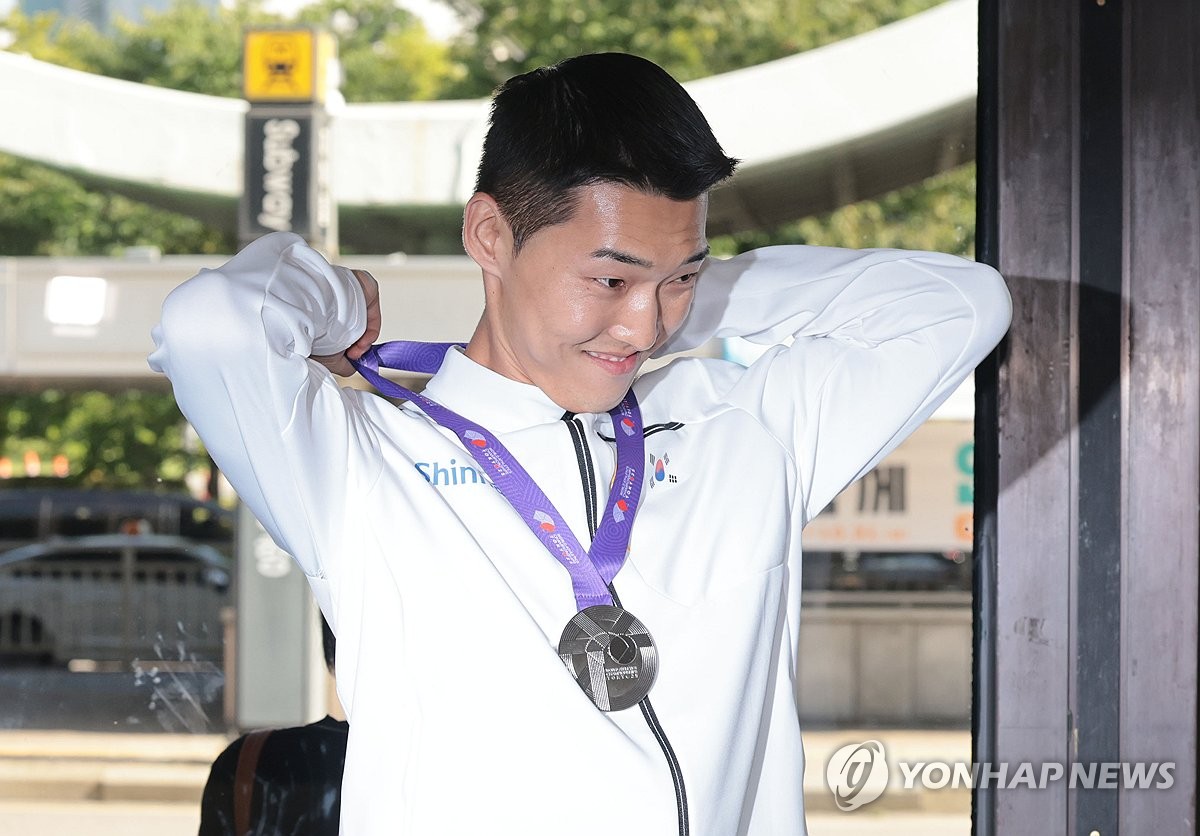 <b>우상혁</b> "인생 마지막 퍼즐은 <b>올림픽</b> 메달…최선다한 올해 100점"