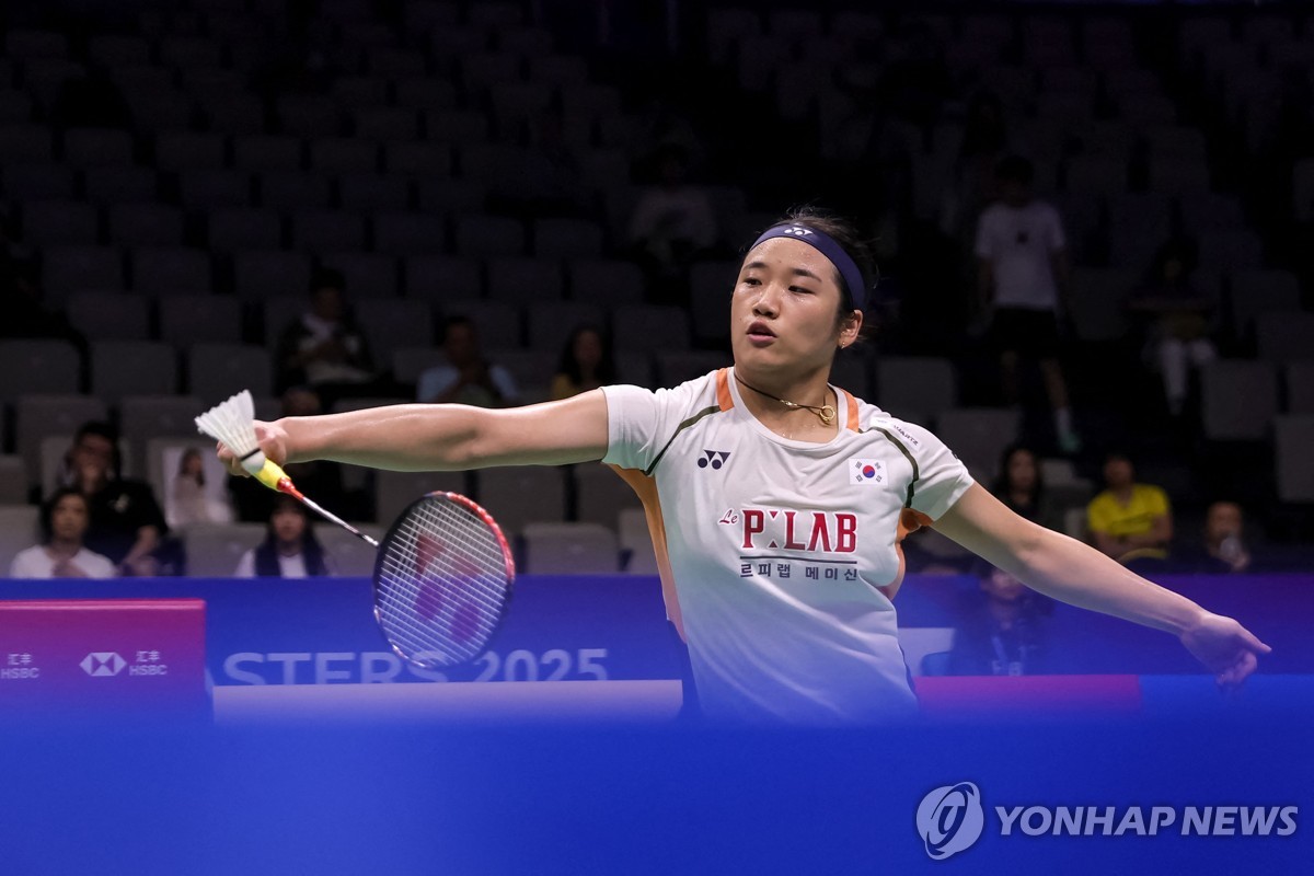 배드민턴 <b>안세영</b>, 10점 내리 쓸어담으며 <b>중국 마스터스 결승</b>행