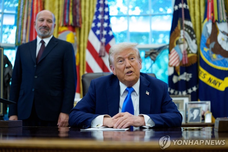 美, <b>전문직비자</b>에 1인 年 1.4억원 부과…한미<b>비자</b>협상 영향주목(종합)