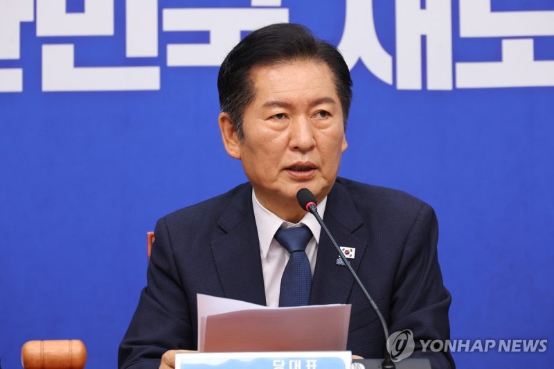 <b>정청래</b>, 尹에 '<b>무인기 의혹</b>' 소환통보 특검에 "끝까지 파헤쳐야"