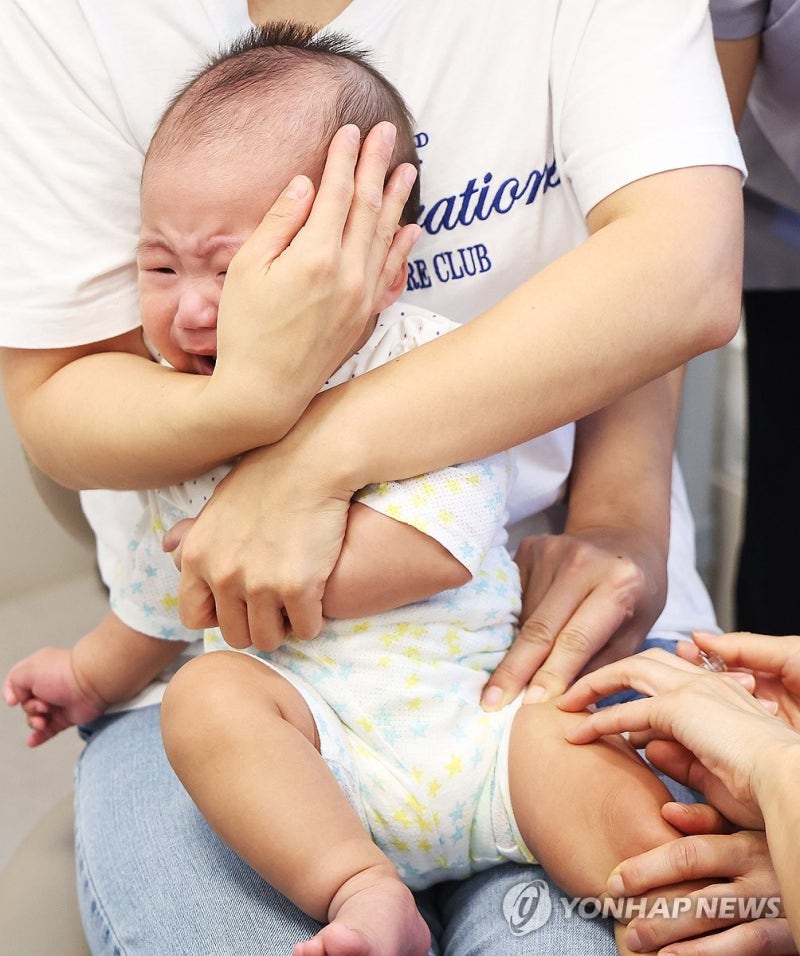 독감 국가 <b>예방접종</b> 시작
