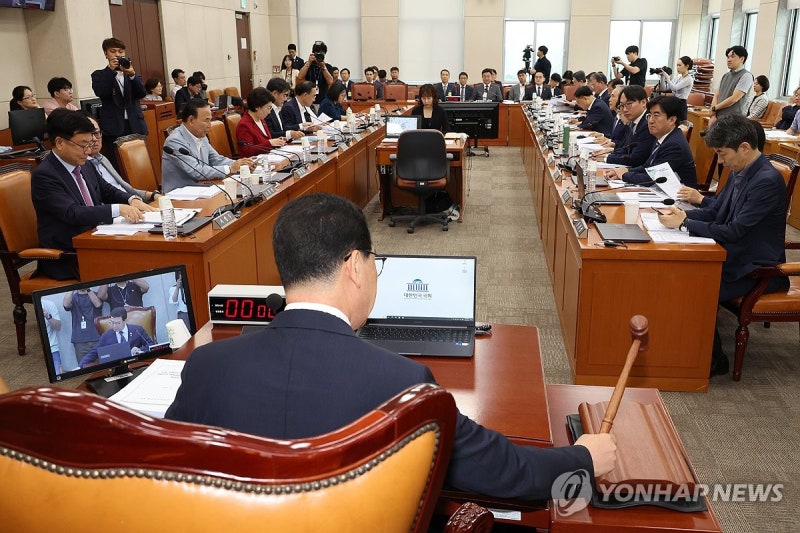 행안위, 오송참사 '재수사 촉구' <b>국정조사 보고서</b> 與주도 <b>채택</b>