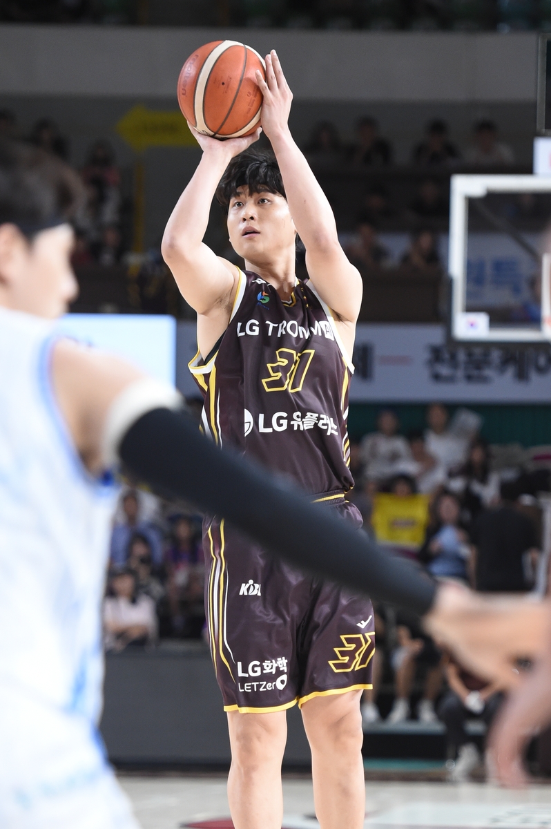 <b>박정현</b> 19점·양준석 8어시스트…프로농구 <b>LG</b>, 시범경기 2연승