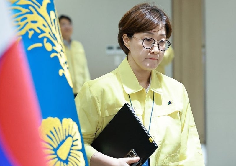 <b>김현지</b> 총무<b>비서관</b>, 부속실장으로 이동…공동대변인 김남준 발탁