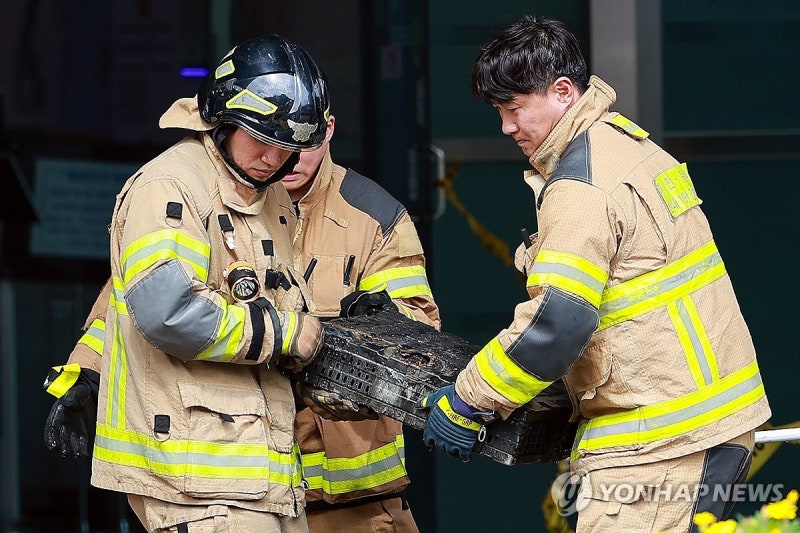 경찰, 업무상실화 혐의로 <b>국정자원</b> 관계자 등 4명 입건