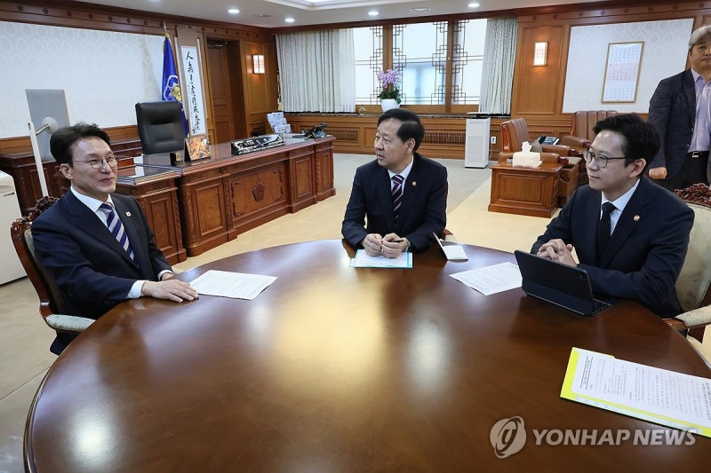 '국무<b>총리</b>-<b>부총리 회의체</b>' 첫 가동…현안 집중 논의 전망