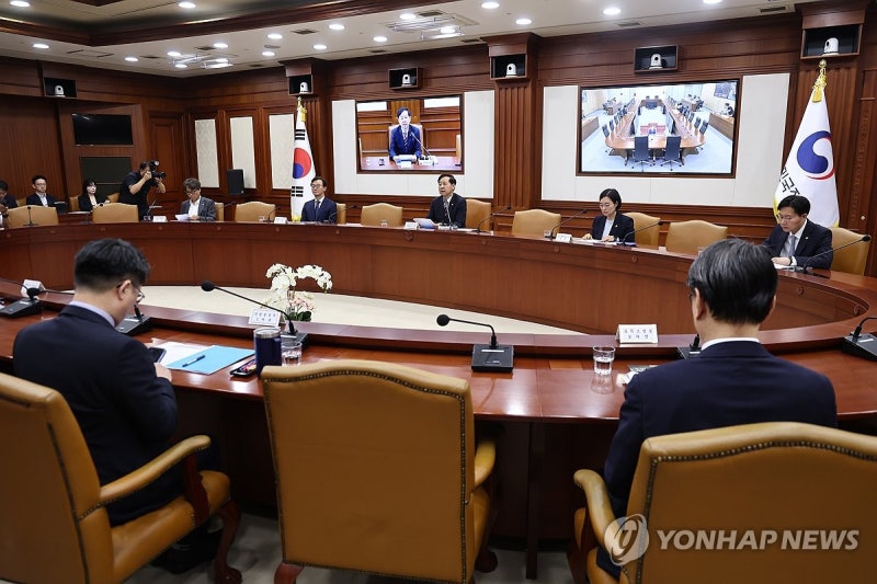구윤철 "물가 걱정 없는 <b>추석</b>되도록 총력…장바구니 최우선"