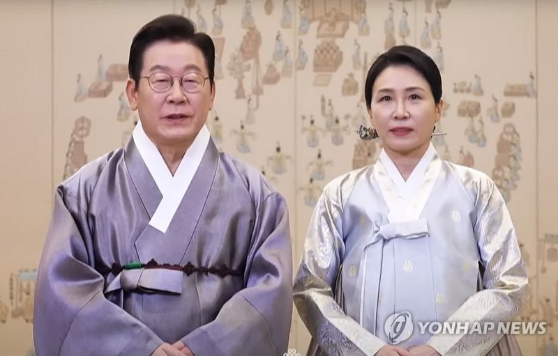 李<b>대통령</b> 추석인사 "<b>민생</b> 어려움에 무거운 책임감…국정에 <b>최선</b>"