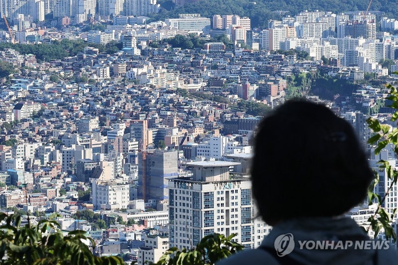 <b>부동산 패키지 대책 검토</b>…'공시가·공정비율' 보유세 강화 무게
