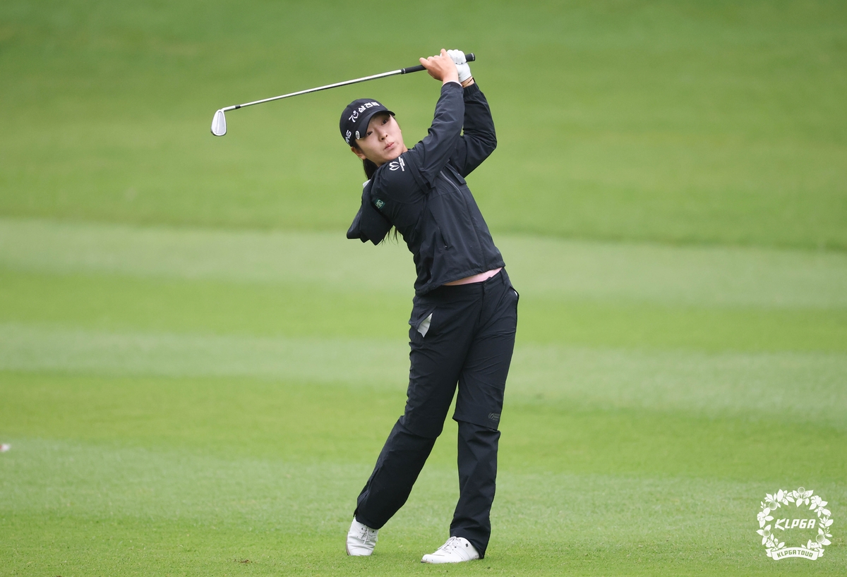 유현조·<b>이예원</b>, KLPGA <b>놀부</b>·화미 <b>마스터즈</b> 첫날 공동 선두