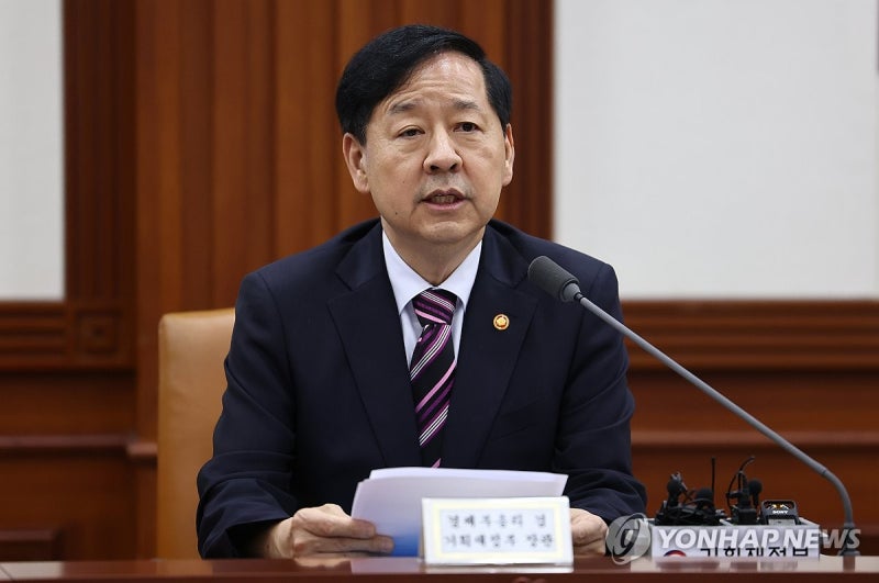 <b>구윤철</b> "부동산 수요·공급 균형 있게…환율도 안정적 관리"