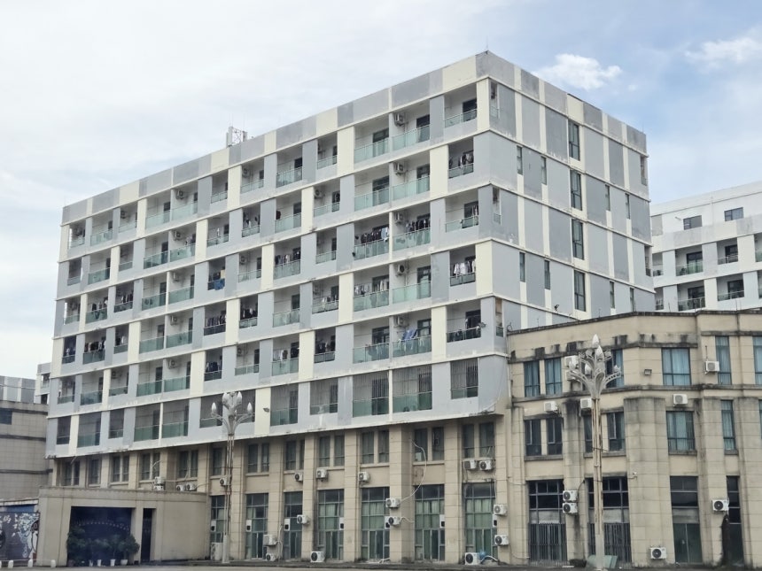 캄보디아 범죄 단지로 추정되는 건물 (시하누크빌[캄보디아]=연합뉴스) 손현규 특파원 = 14일(현지시간) 오후 캄보디아 시하누크빌에 있는 범죄 단지로 추정되는 건물 모습. 2025.10.14