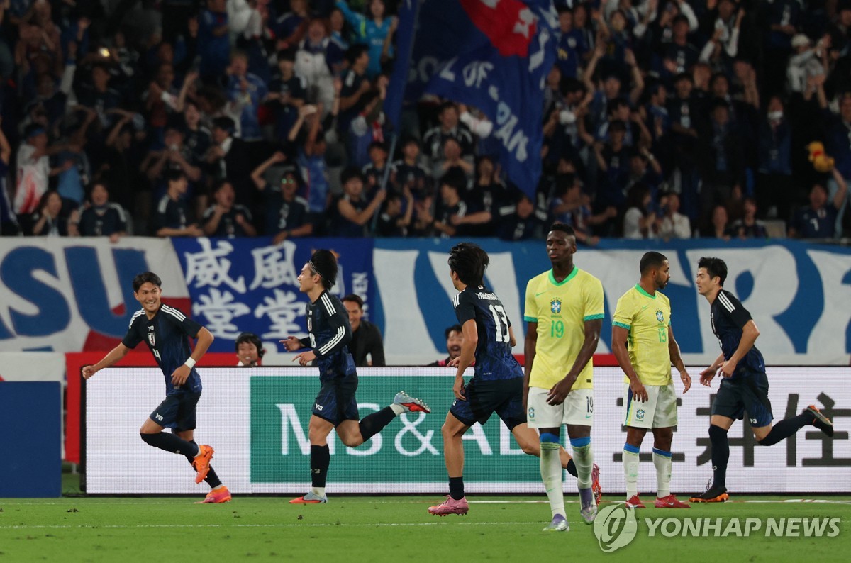 <b>일본</b>축구, 홍명보호 대파한 <b>브라질</b>에 사상 첫 승리…3-2 <b>역전승</b>