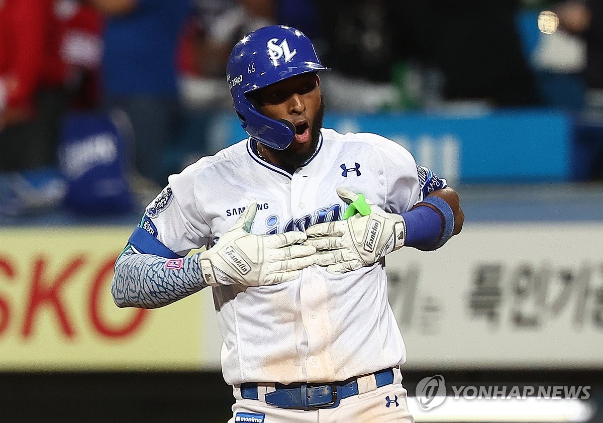 삼성을 PO로 인도한 <b>디아즈</b> "KS갈 것…정규시즌 <b>MVP</b> 받고 싶어"