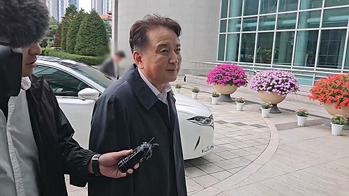 경찰, '1천100만원 <b>수수 의혹</b>' <b>김영환</b> 충북지사 소환 조사(종합)