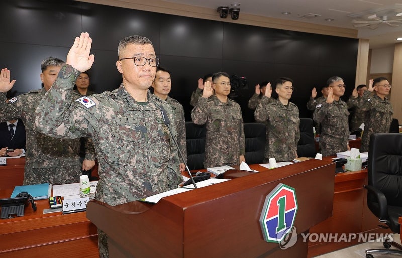 국방위 <b>국정감사</b> 선서하는 <b>주성운 지작사령관</b>