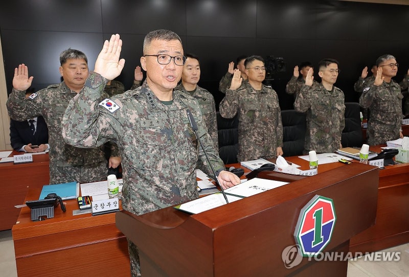 국방위 <b>국정감사</b> 선서하는 <b>주성운 지작사령관</b>