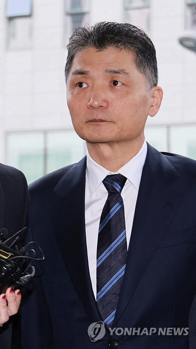 선고공판 출석하는 '<b>SM 주가조작</b>' 김범수 카카오 위원장