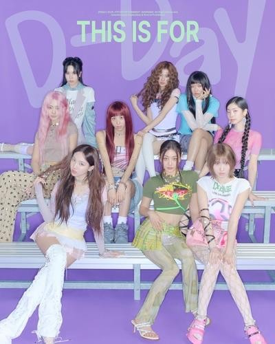 10주년 트와이스, <b>빌보드</b> 싱글·앨범 차트에 다수 진입