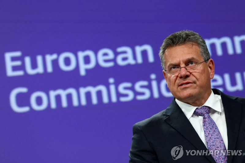 중국·EU 무역수장 화상통화…中 "<b>넥스페리아 문제</b> 조속 <b>해결</b>"(종합2보)