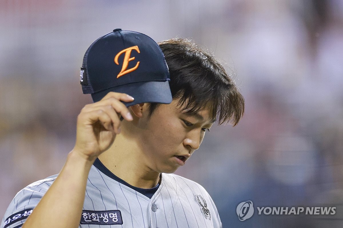 한화, '78억팔' <b>엄상백 KS</b>서 <b>제외</b>…불펜 김종수·윤산흠 승선