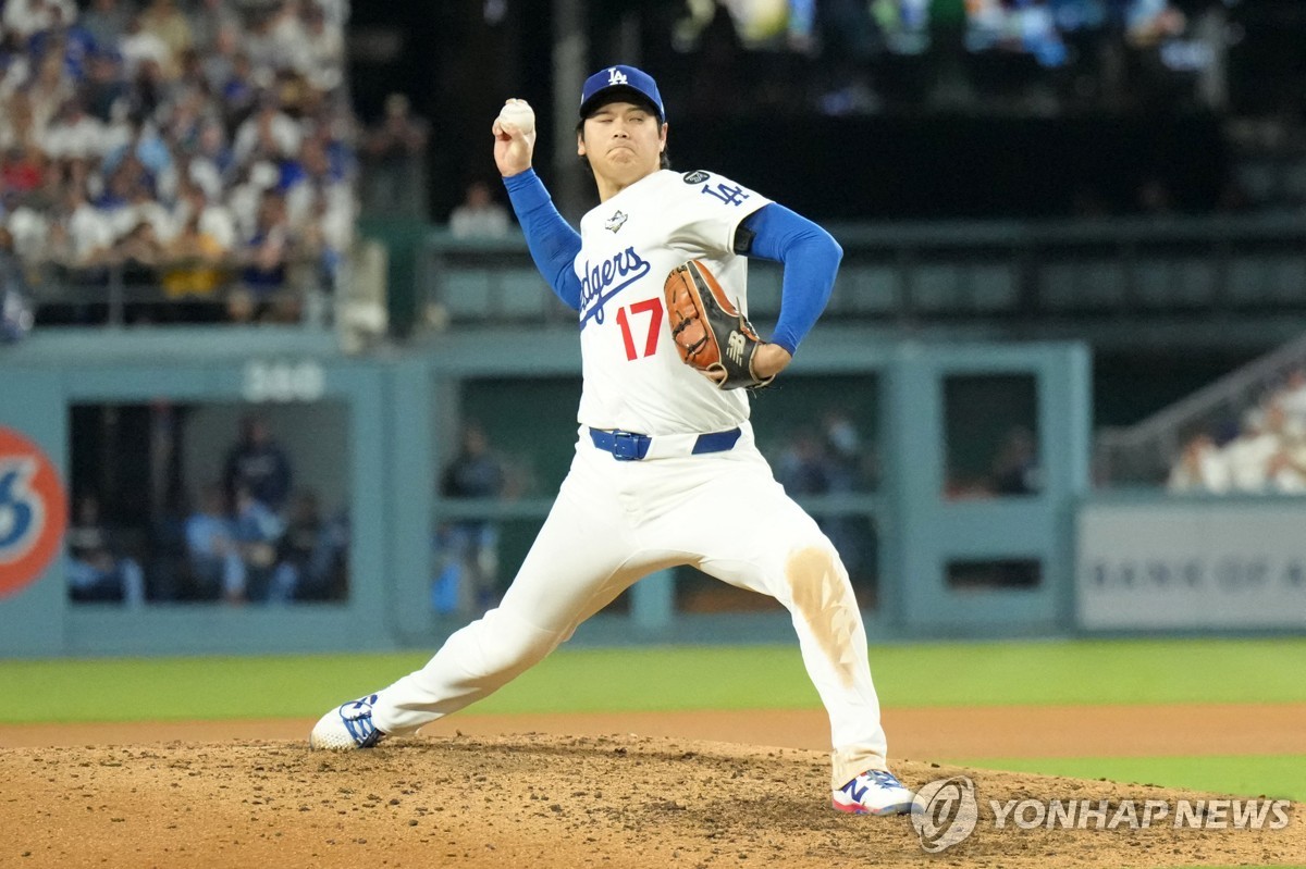 '18이닝·9출루 다음 날 선발 <b>패전</b>'…변명 안 한 <b>오타니</b>