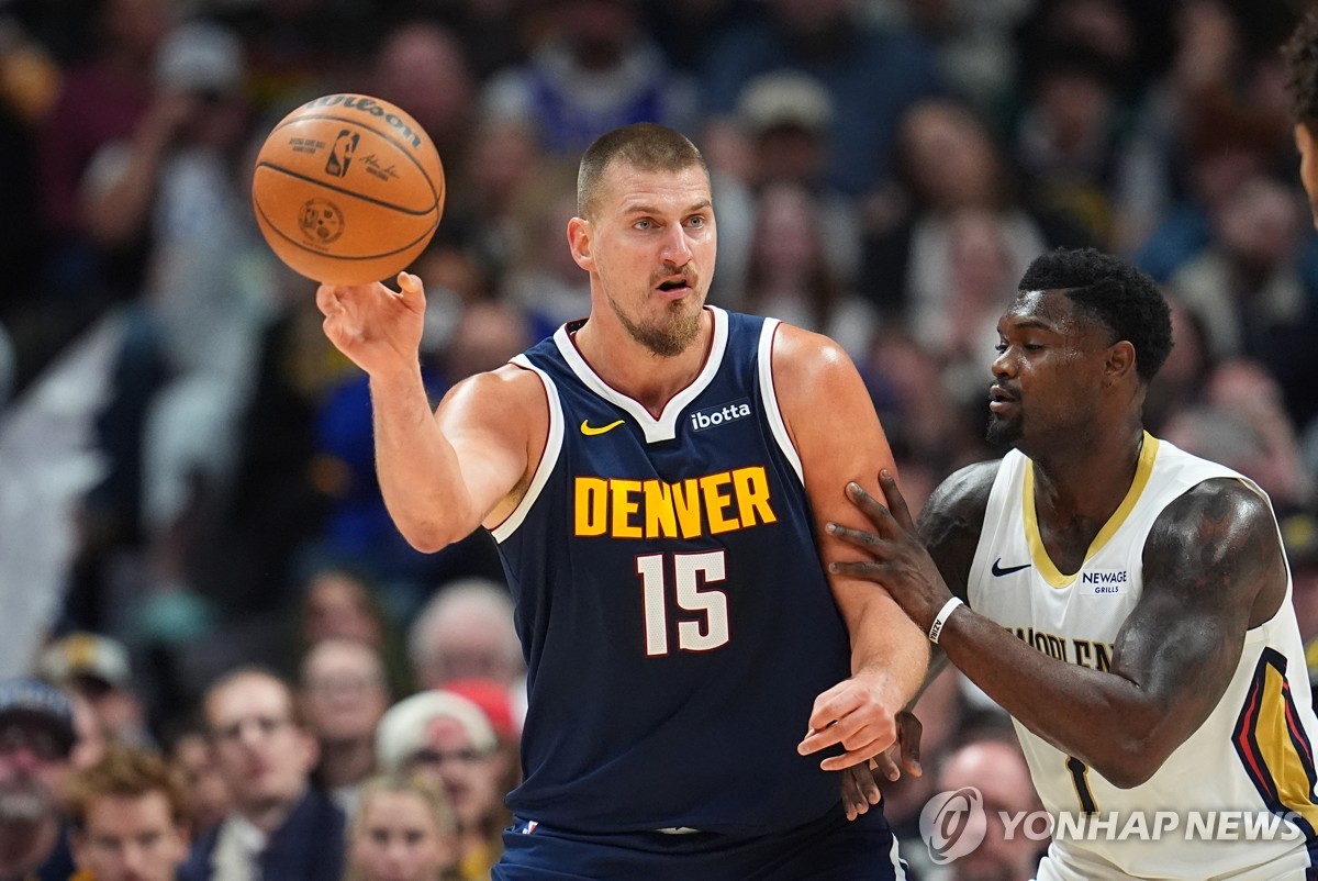 '조커' 요키치, 개막 4<b>경기</b> 연속 트리플더블…NBA 역대 3번째