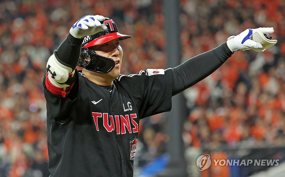 3번의 <b>준우승</b> 아픔 딛고 3번 KS 우승…김현수, 이젠 가을사나이