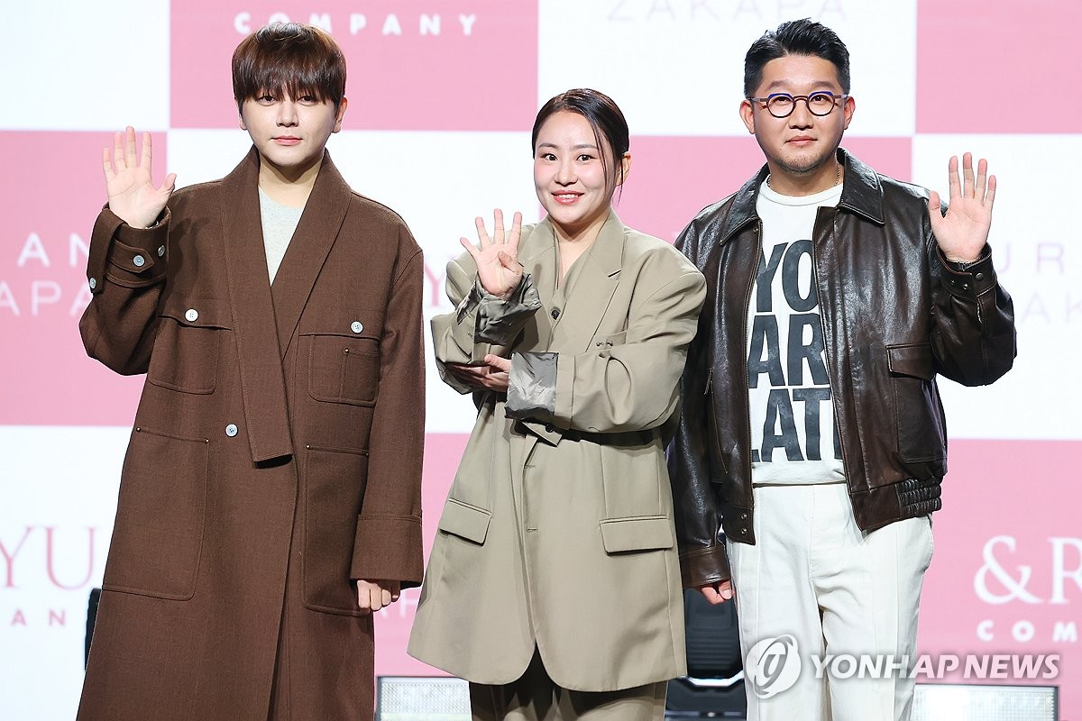 신곡 '스테이' 낸 <b>어반자카파</b> "<b>수지</b>를 <b>뮤즈</b> 삼아 노래 만들었죠"
