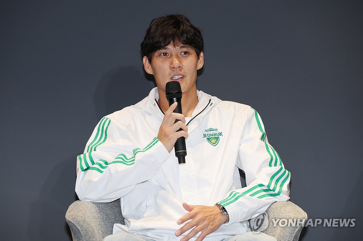 은퇴하는 '<b>전북</b> 레전드' <b>최철순</b> "난 궂은일만 했을 뿐"