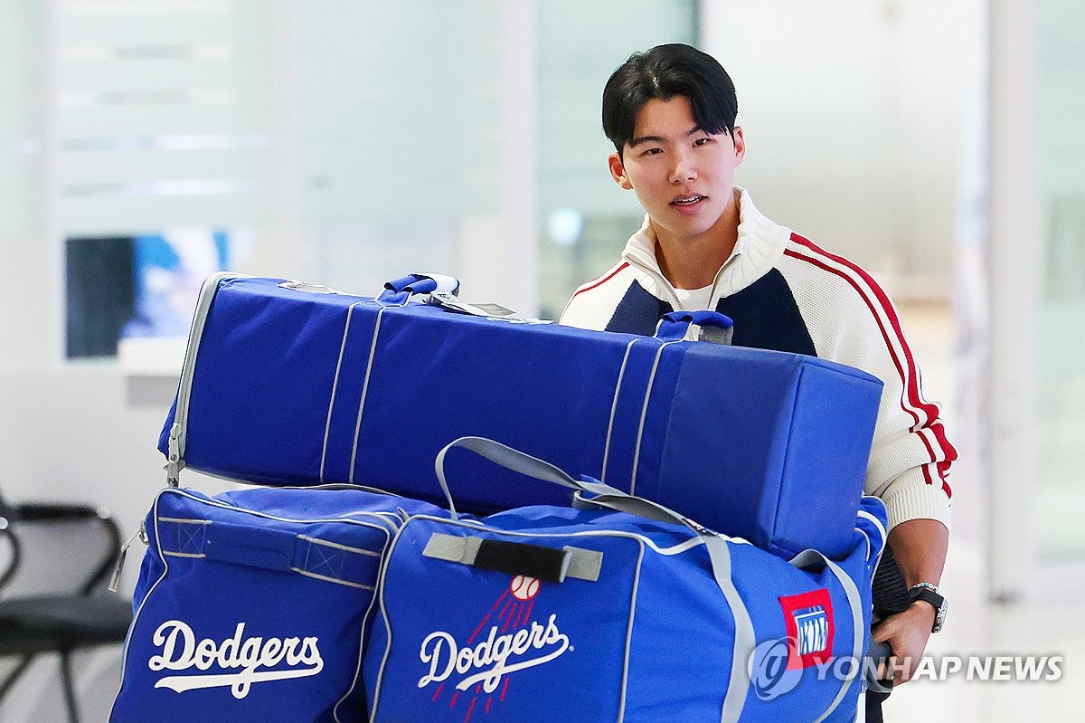 '<b>월드시리즈</b> 우승' 다저스 <b>김혜성</b> 귀국