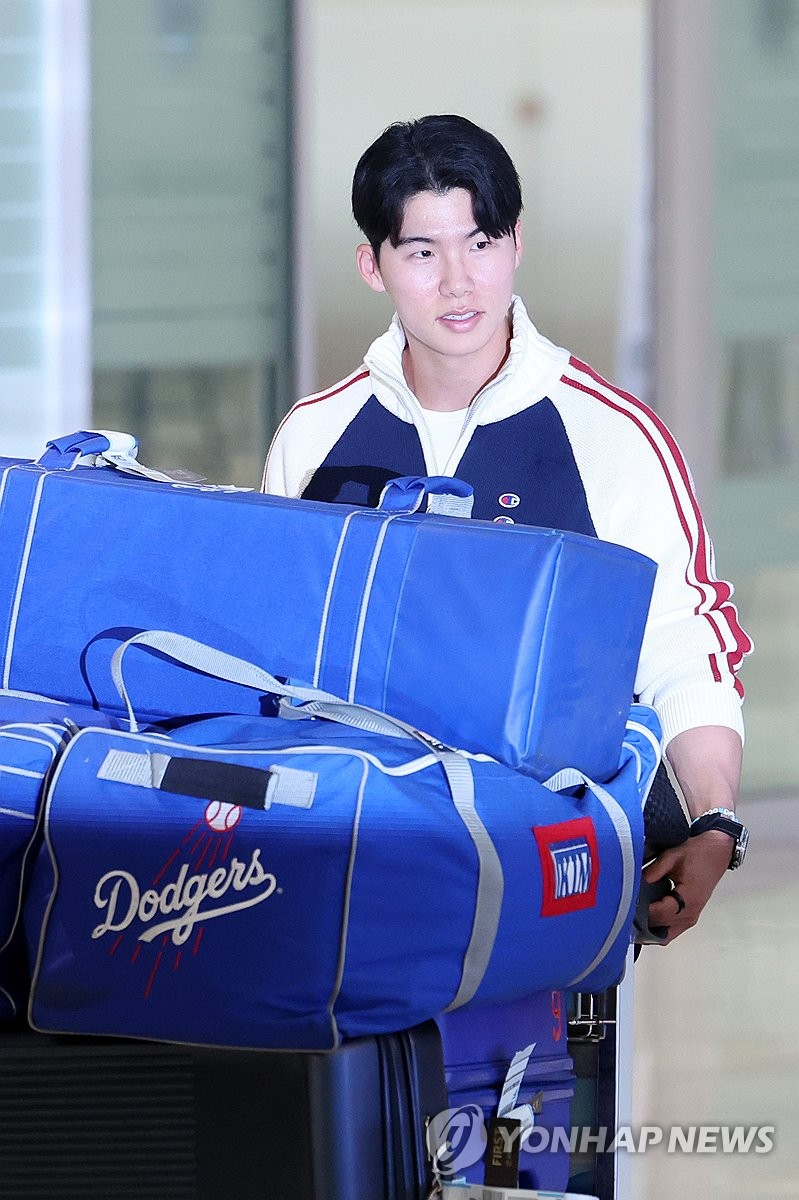 '<b>월드시리즈</b> 우승' 다저스 <b>김혜성</b> 귀국