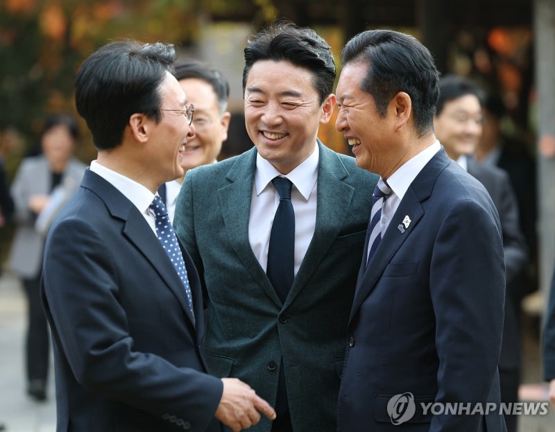 강훈식 "<b>배당소득 분리과세</b>율 다양한 의견…당정대 화답해야"