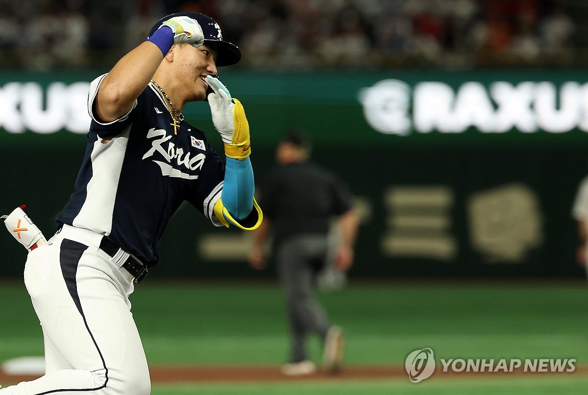 <b>안현민</b>, 선제 <b>투런포</b> 쾅