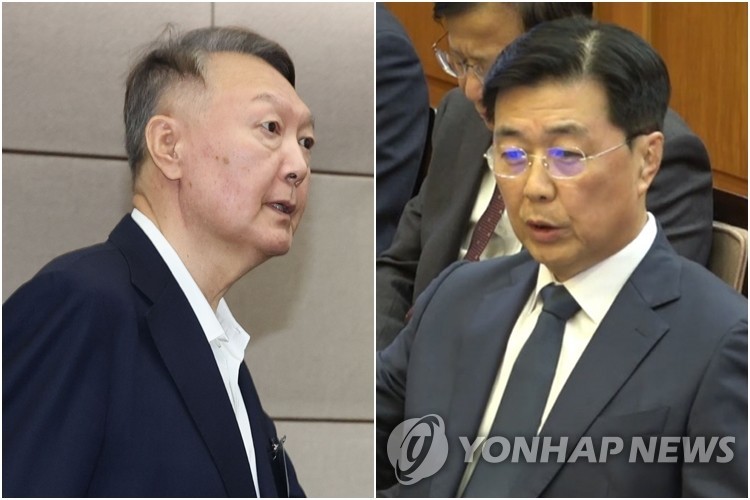 윤석열 전 대통령(왼쪽)과 홍장원 전 국가정보원 1차장
[사진공동취재단 제공] 2025.9.26 [헌법재판소 제공] 2025.2.20