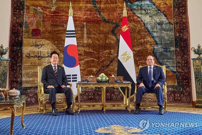 李대통령 "평화촉진자 韓-<b>이집트</b> 국제평화 기여…방산<b>협력</b> 확대"