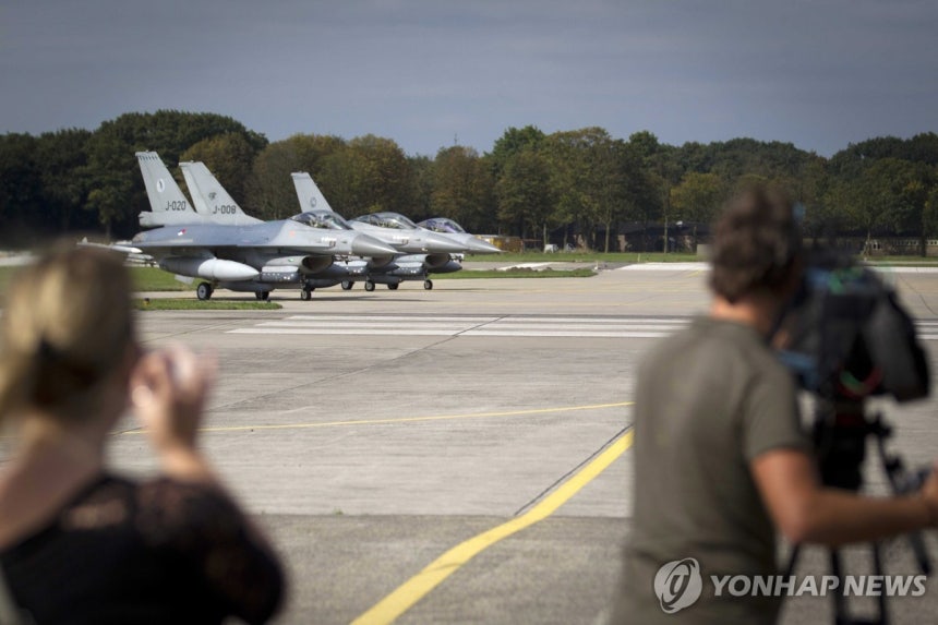 네덜란드 폴컬 공군기지
[EPA 연합뉴스 자료사진. 재판매 및 DB 금지]